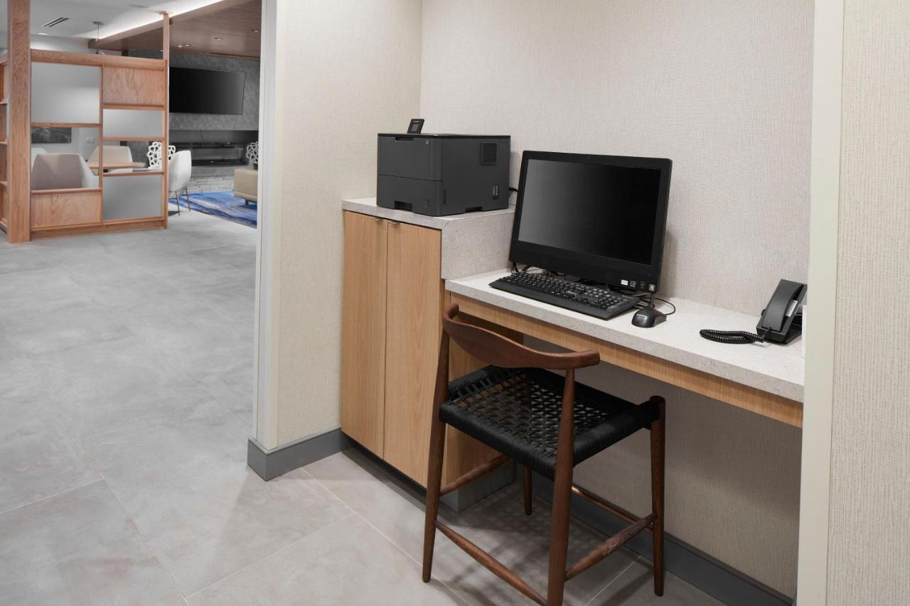 Fairfield Inn & Suites By Marriott Stony Creek Экстерьер фото